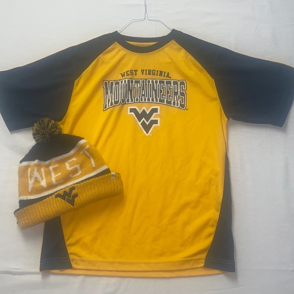 West Virginia Mountaineers womens sports shirt and beanie with pom Pom S M 8 10